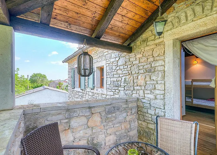 Orah Сasa de vacaciones Vošteni
